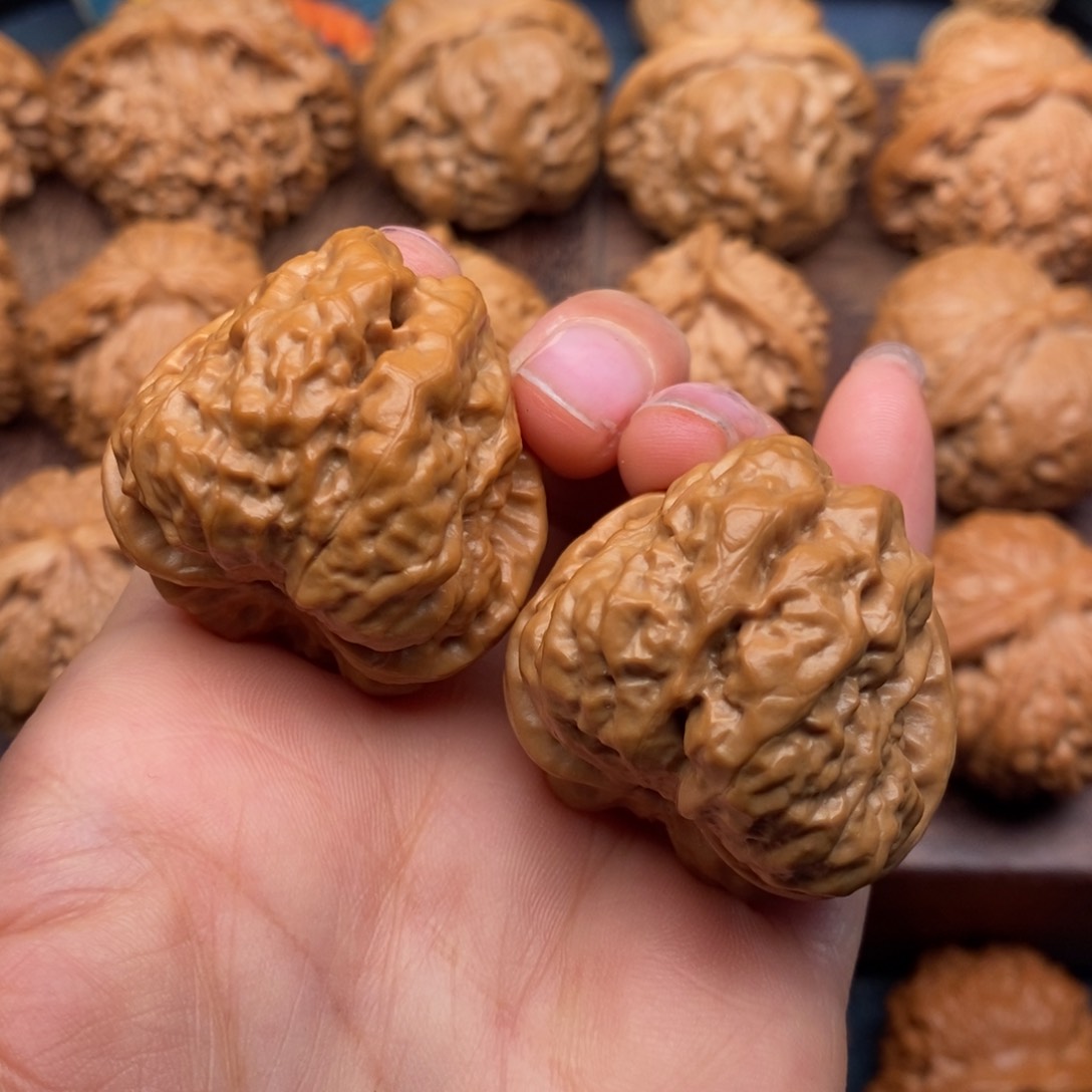 文玩核桃吊坠36开背肌肉蛙