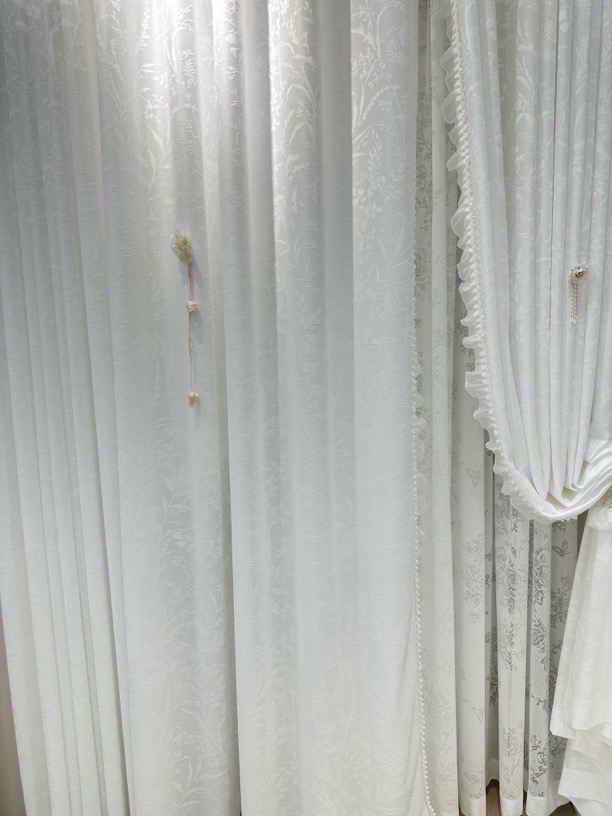 月枝影浮雕透光不透人纱帘全遮不透