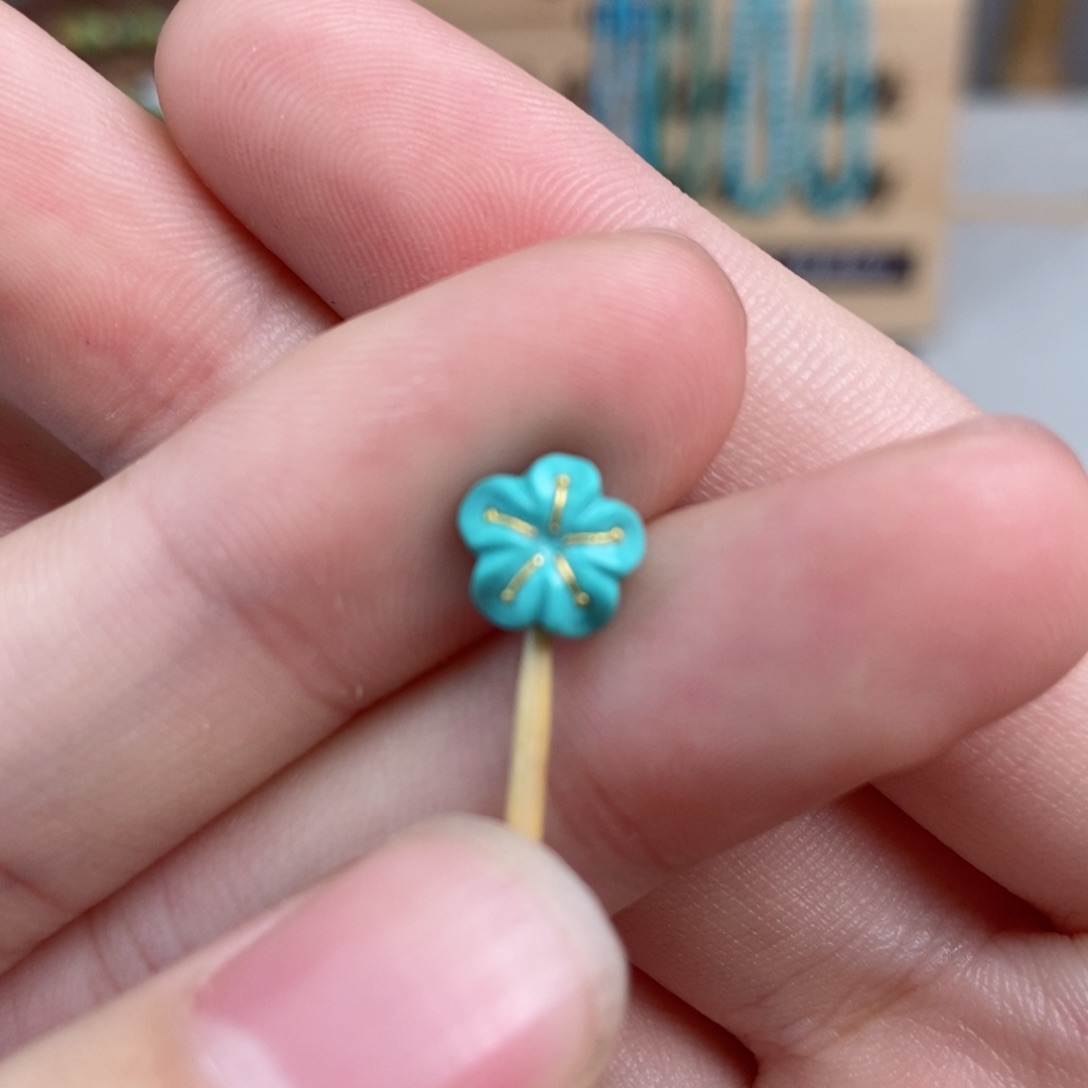 绿松石雕刻未镶嵌