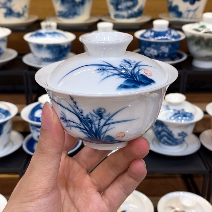 杯吴氏典雅兰花专拍