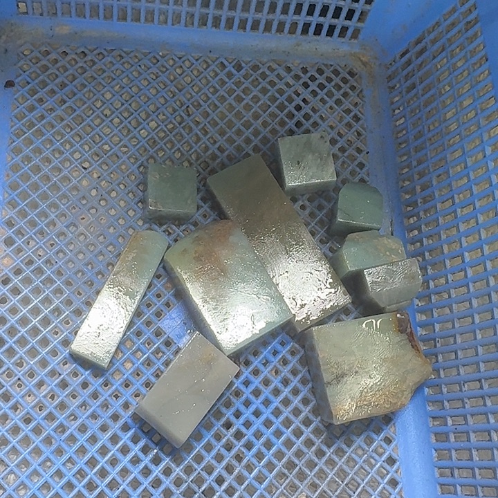 非***料青田石真真正正章