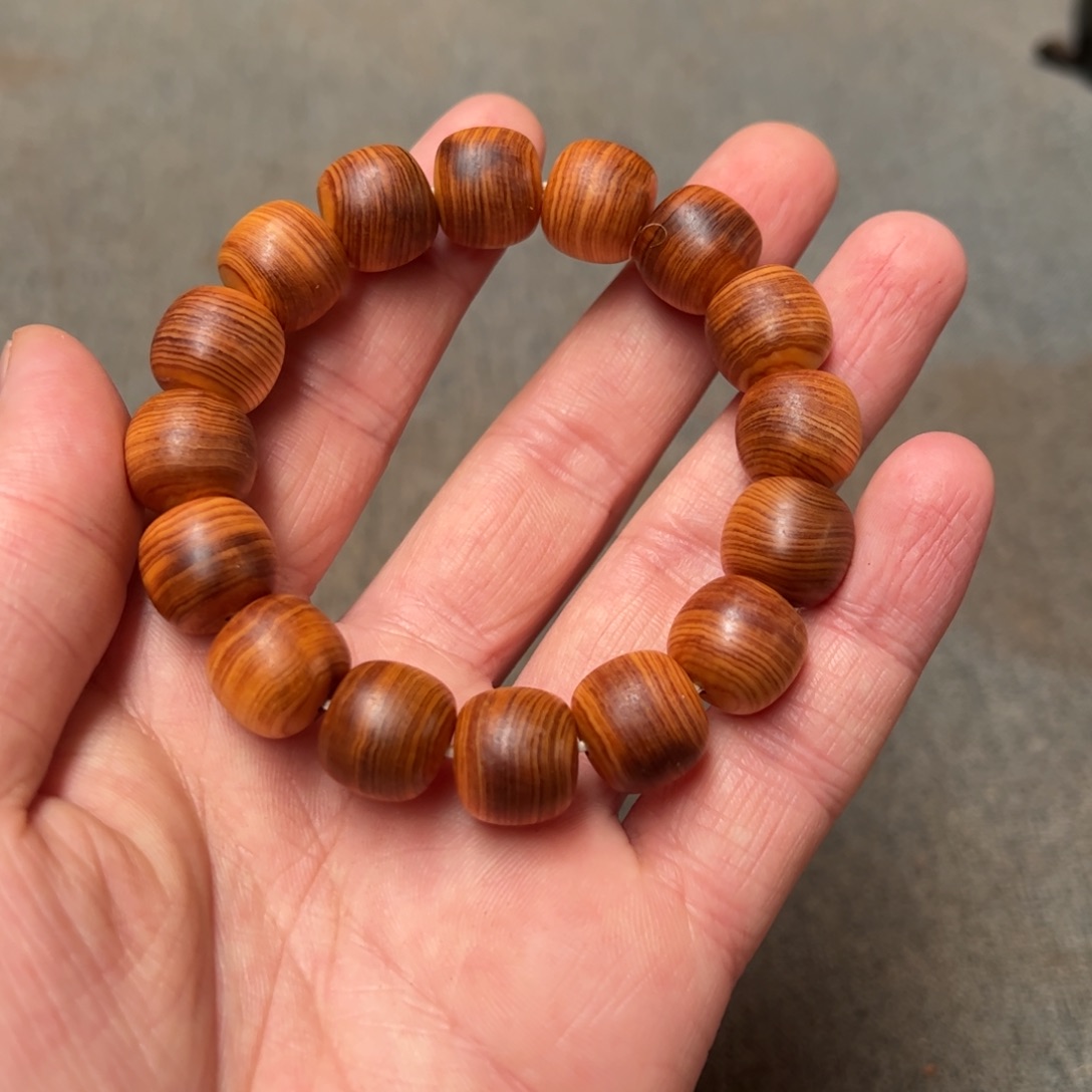 来***鼠柏木（崖柏）北太行陈化崖柏