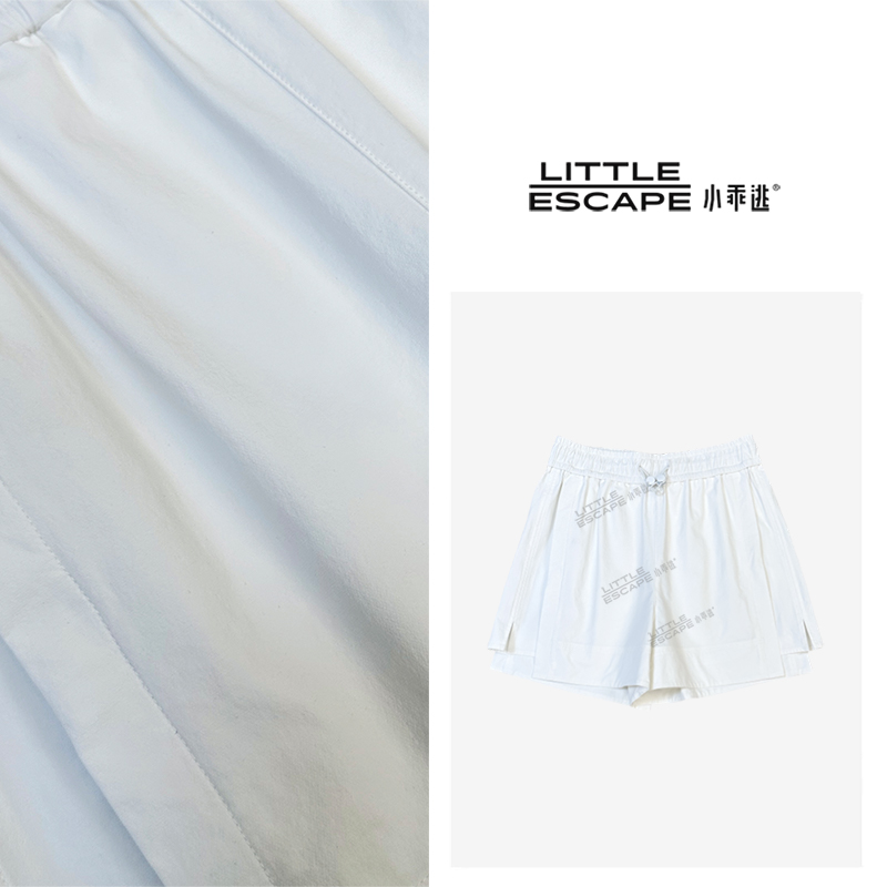 小乖逃X双色时尚白色短裤裤子松紧腰抽绳白酷双口袋直筒裤M8913