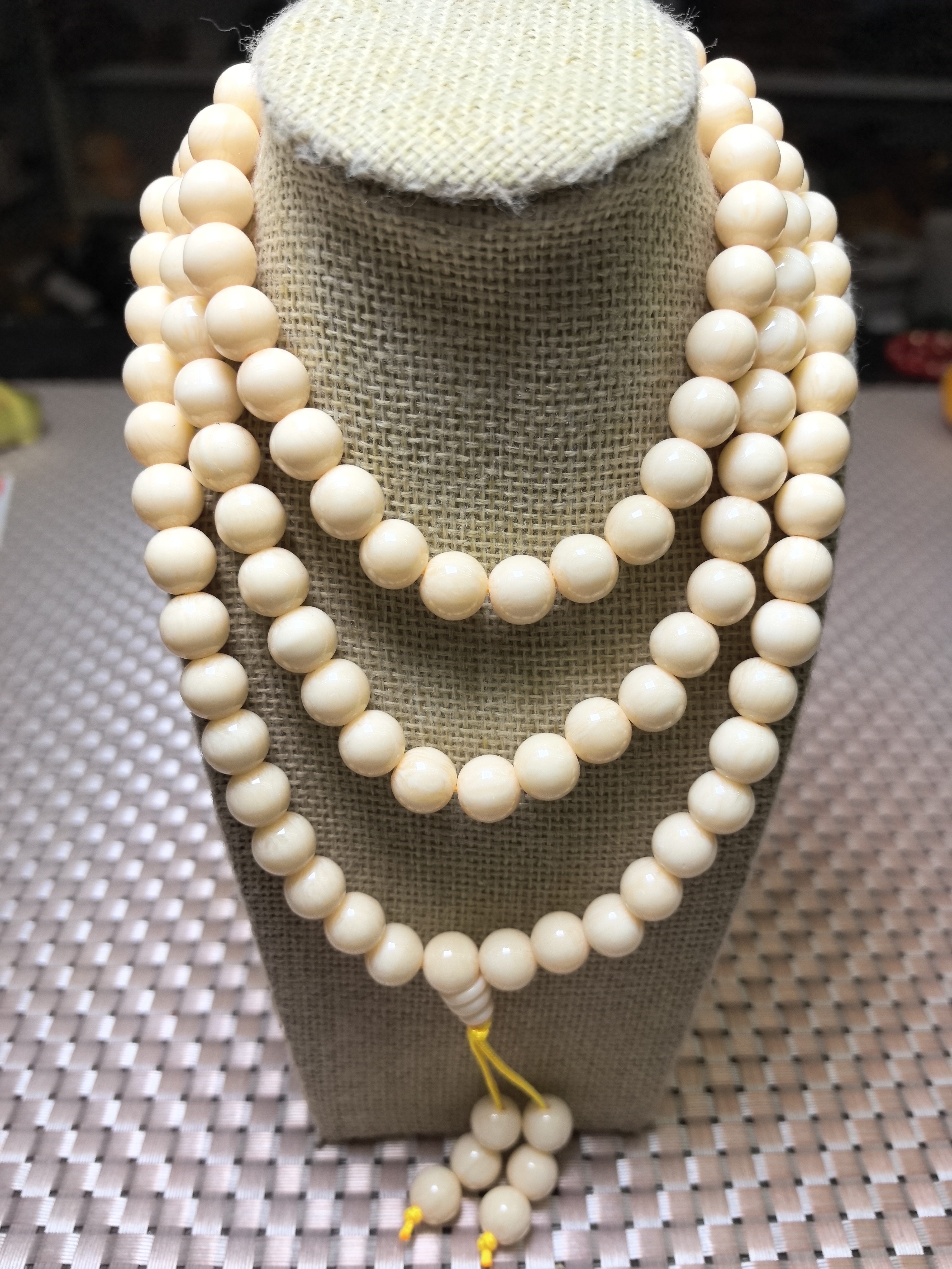 B01 10mm108白色牙佛珠（多样性发其一）