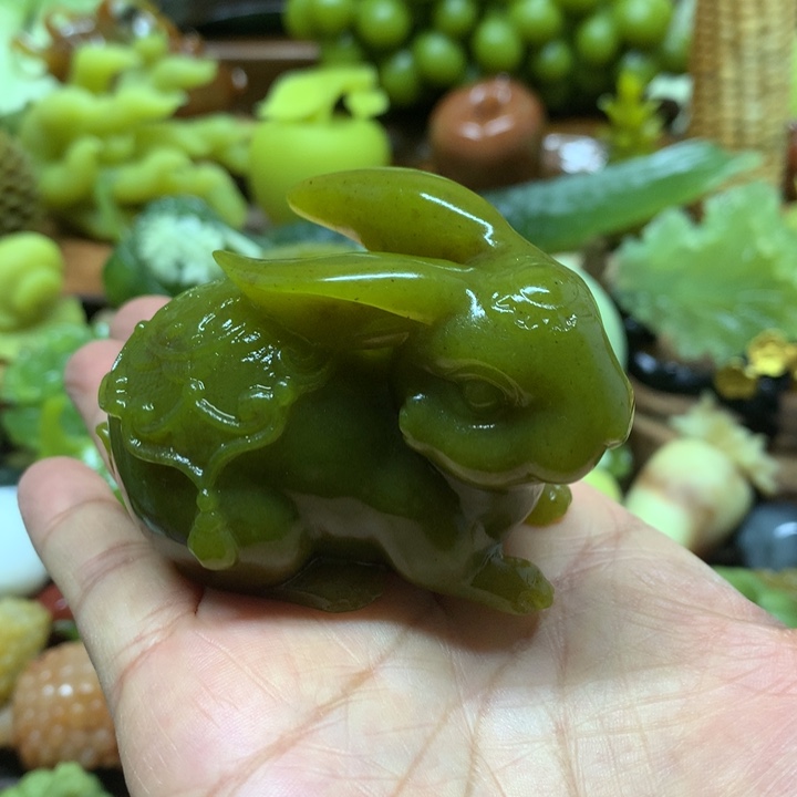 蛇纹石玉手把件未镶嵌
