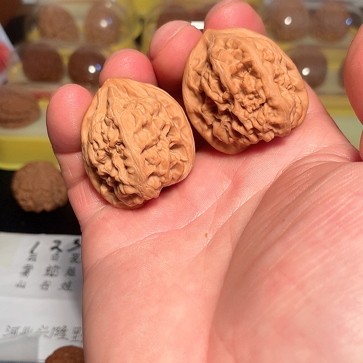 文玩核桃吊坠35马蹄