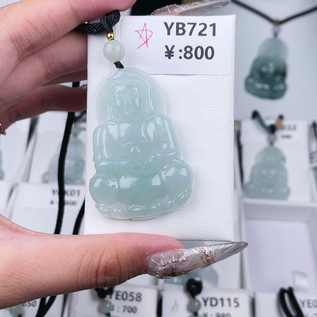 翡翠未镶嵌颈饰YB721
