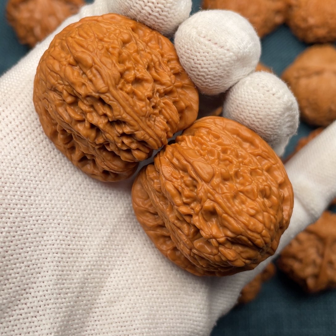 文玩核桃把件35全家福绣球