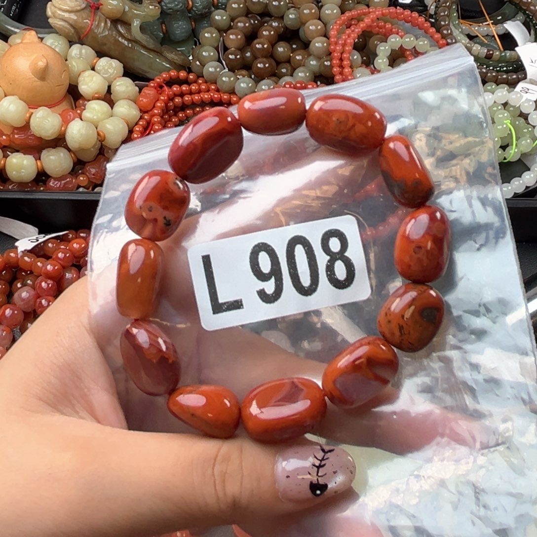 未镶嵌南红玛瑙珠宝奇石