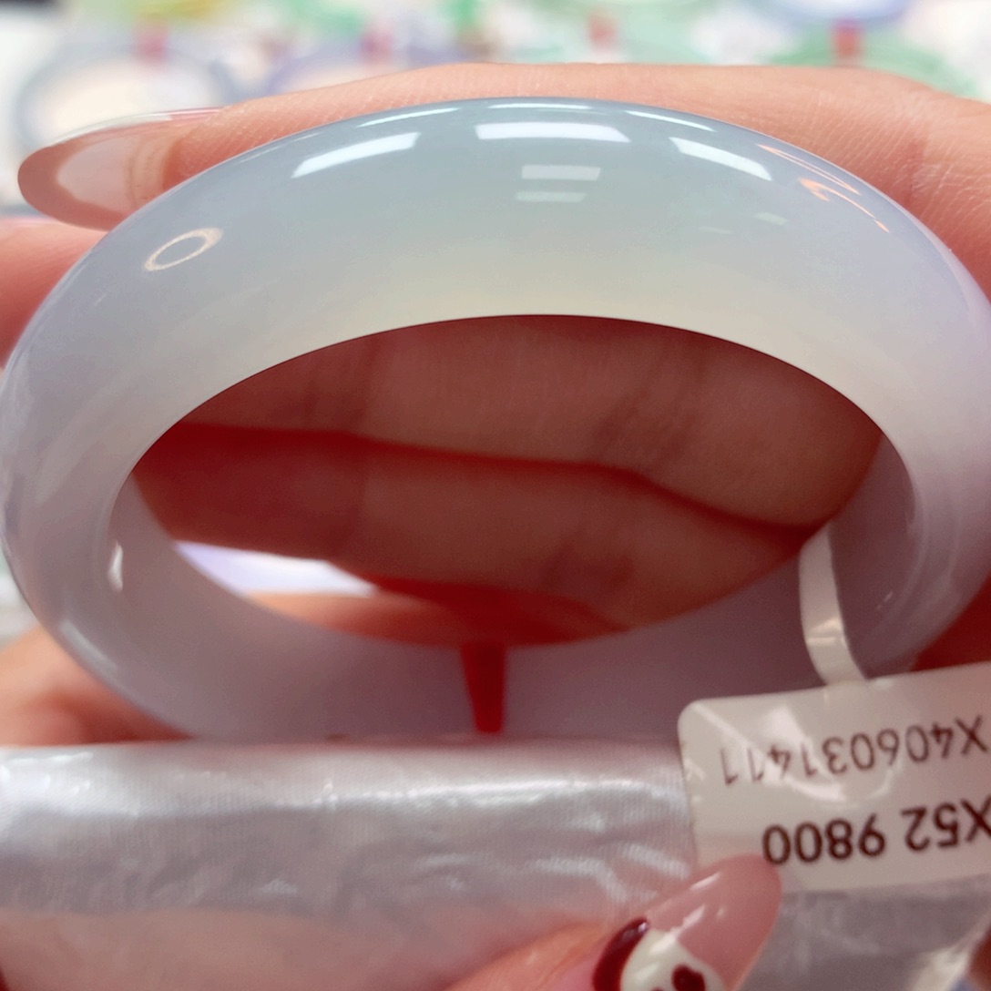 翡翠手镯未镶嵌（莫莫26）52正2号