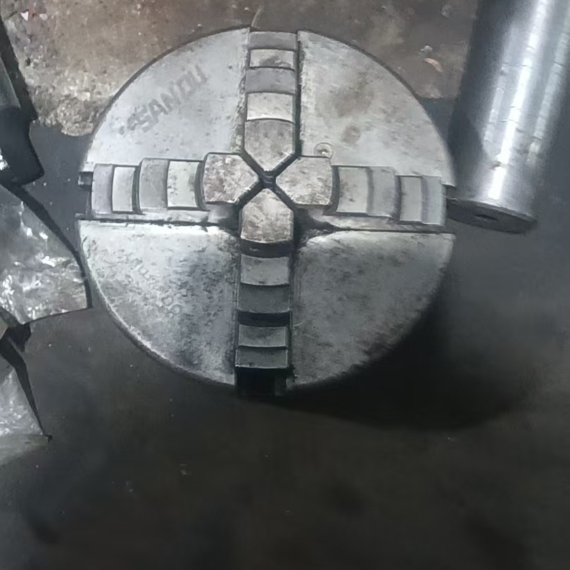 机床配件卡盘一台