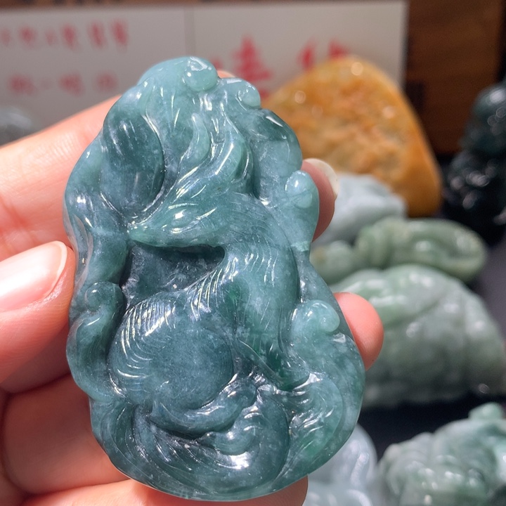 翡翠未镶嵌颈饰保真天然A货翡翠