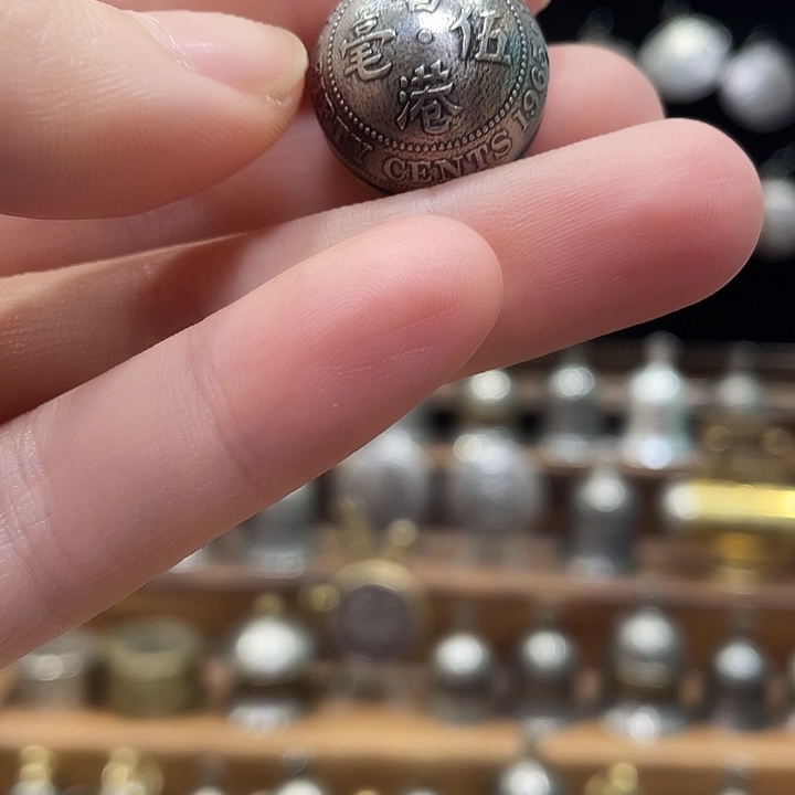 香港伍豪铃铛正品