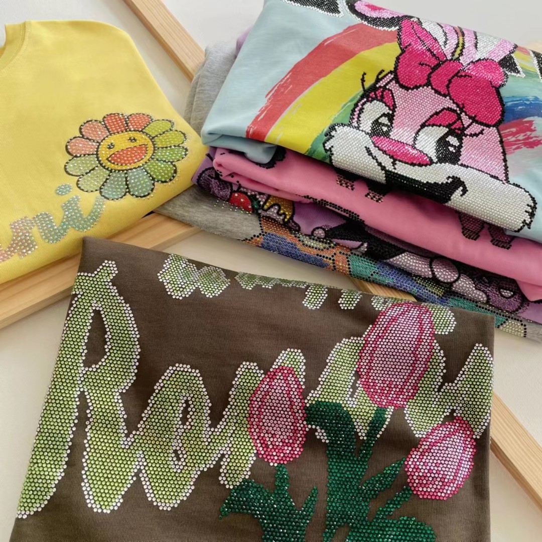 T4【编号401-499】孤品 潮牌烫钻夏款上衣（非直播时间勿拍）