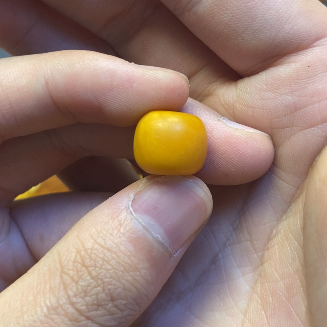 未镶嵌琥珀珠宝奇石A**y