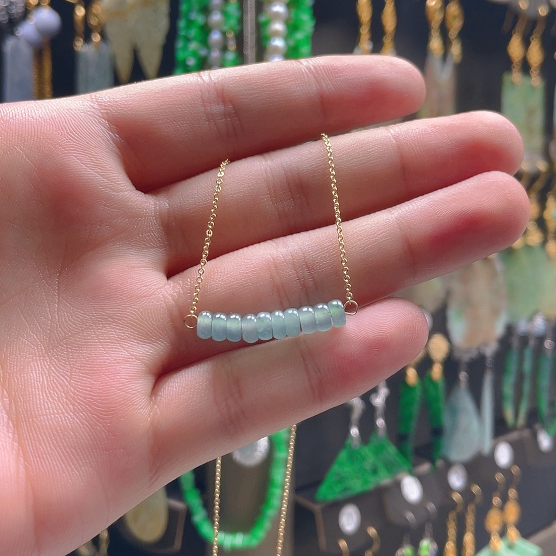 翡翠未镶嵌耳饰翡翠