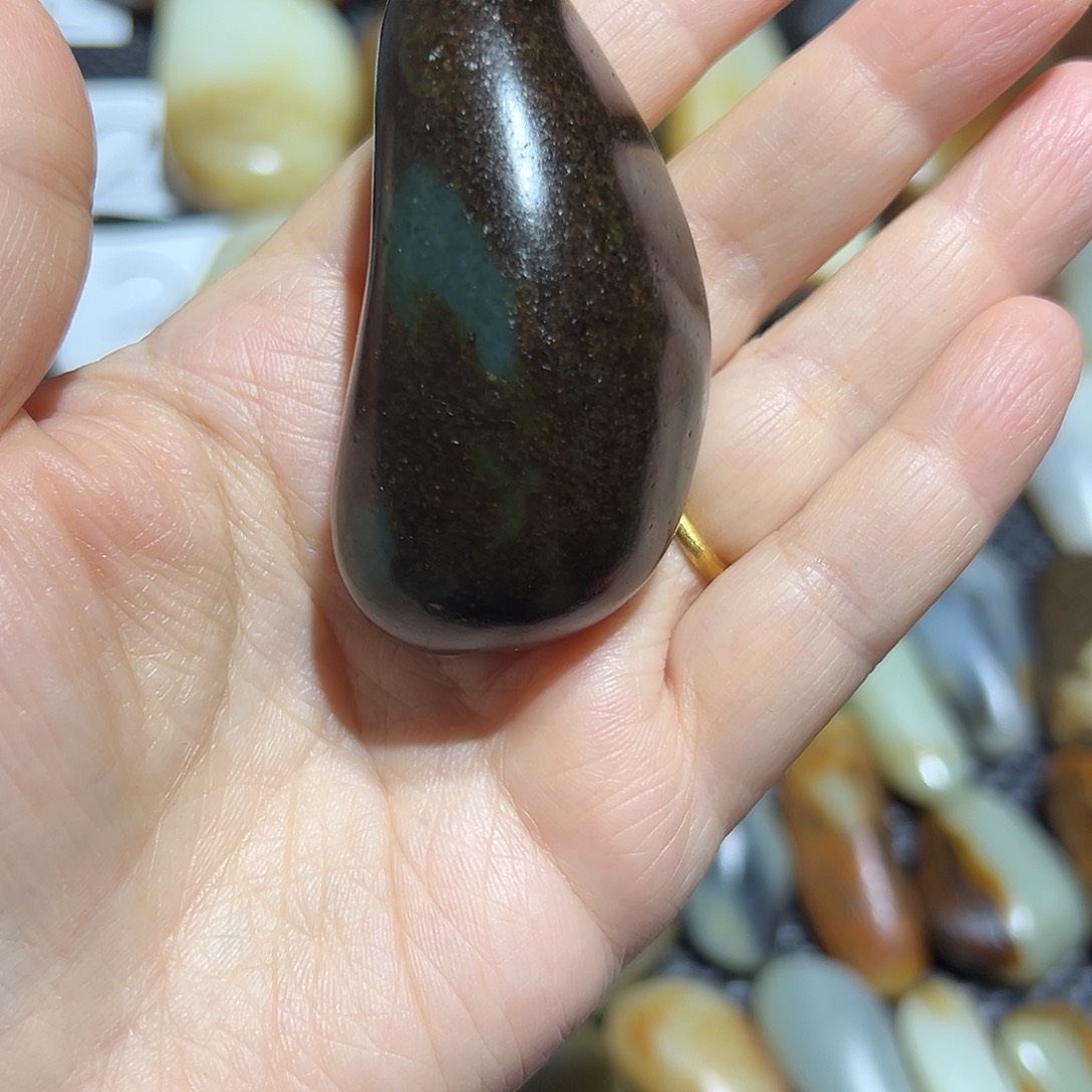 未镶嵌和田玉（青玉）把件大*贼