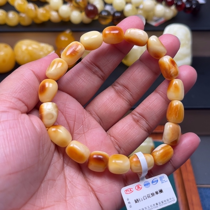 琥珀未镶嵌珠宝奇石M2000号10+沁色随型