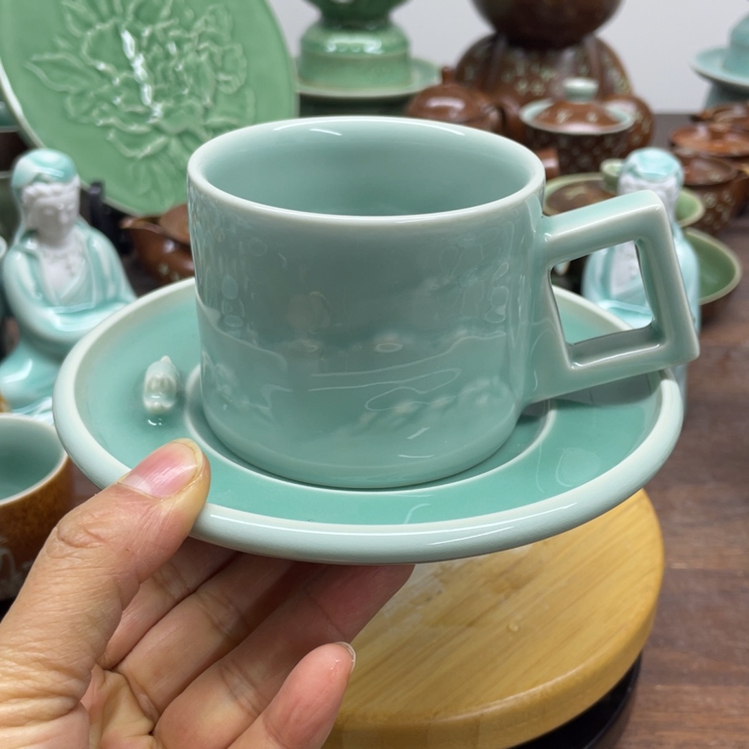 微瑕特价青瓷青瓷