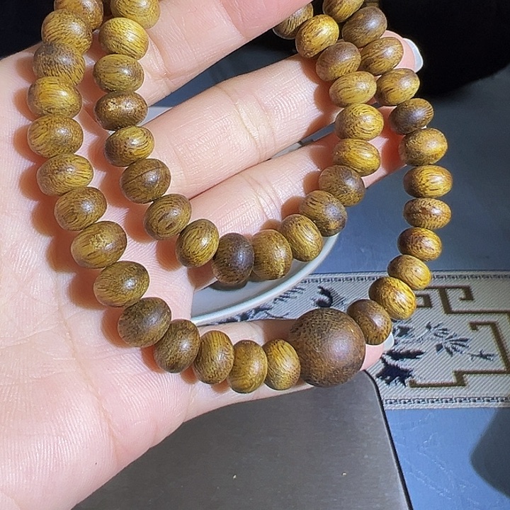 沉香沉香碎屑九九沉树丁虫漏双圈白棋0811