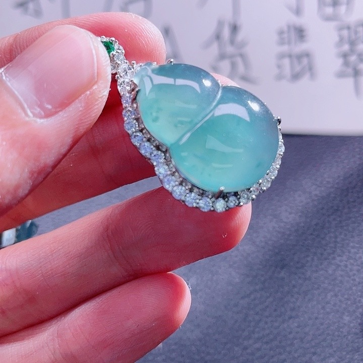 翡翠颈饰未镶嵌99999999