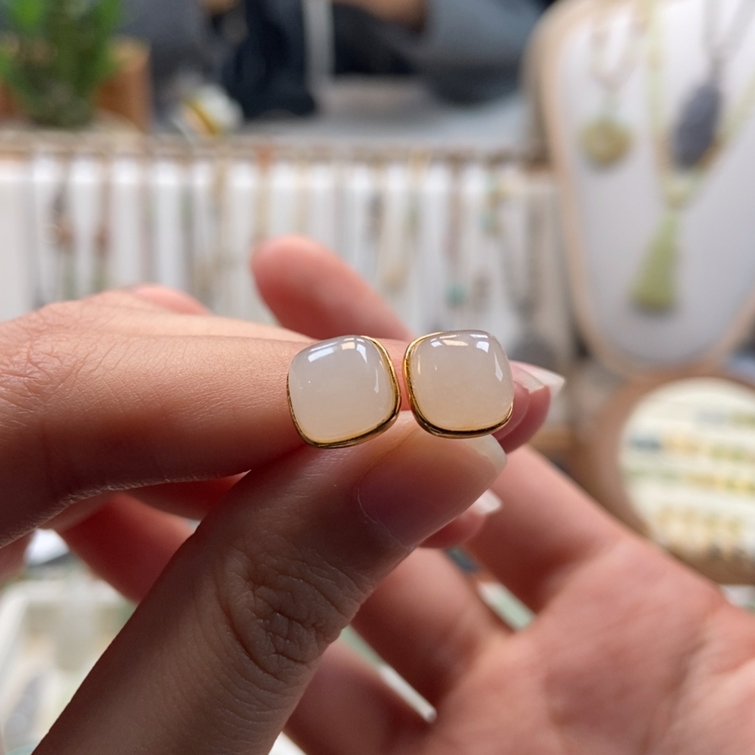 和田玉银S925镀金镶嵌耳饰