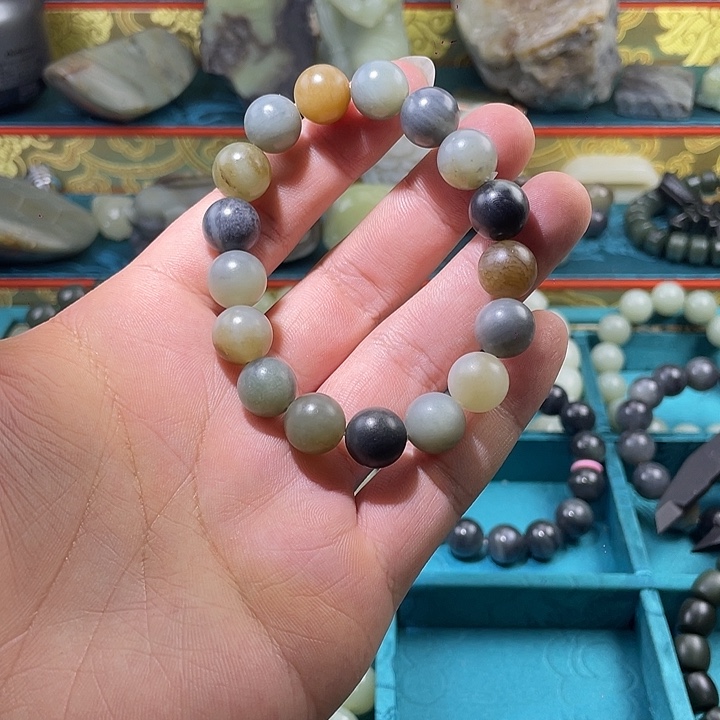 手链未镶嵌和田玉