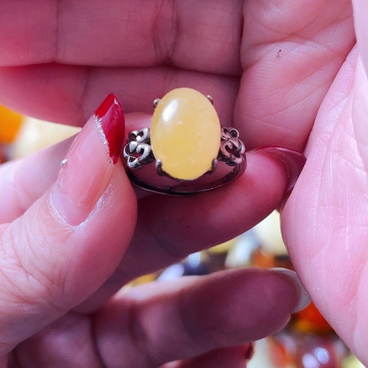 琥珀戒指银S925镶嵌戒指