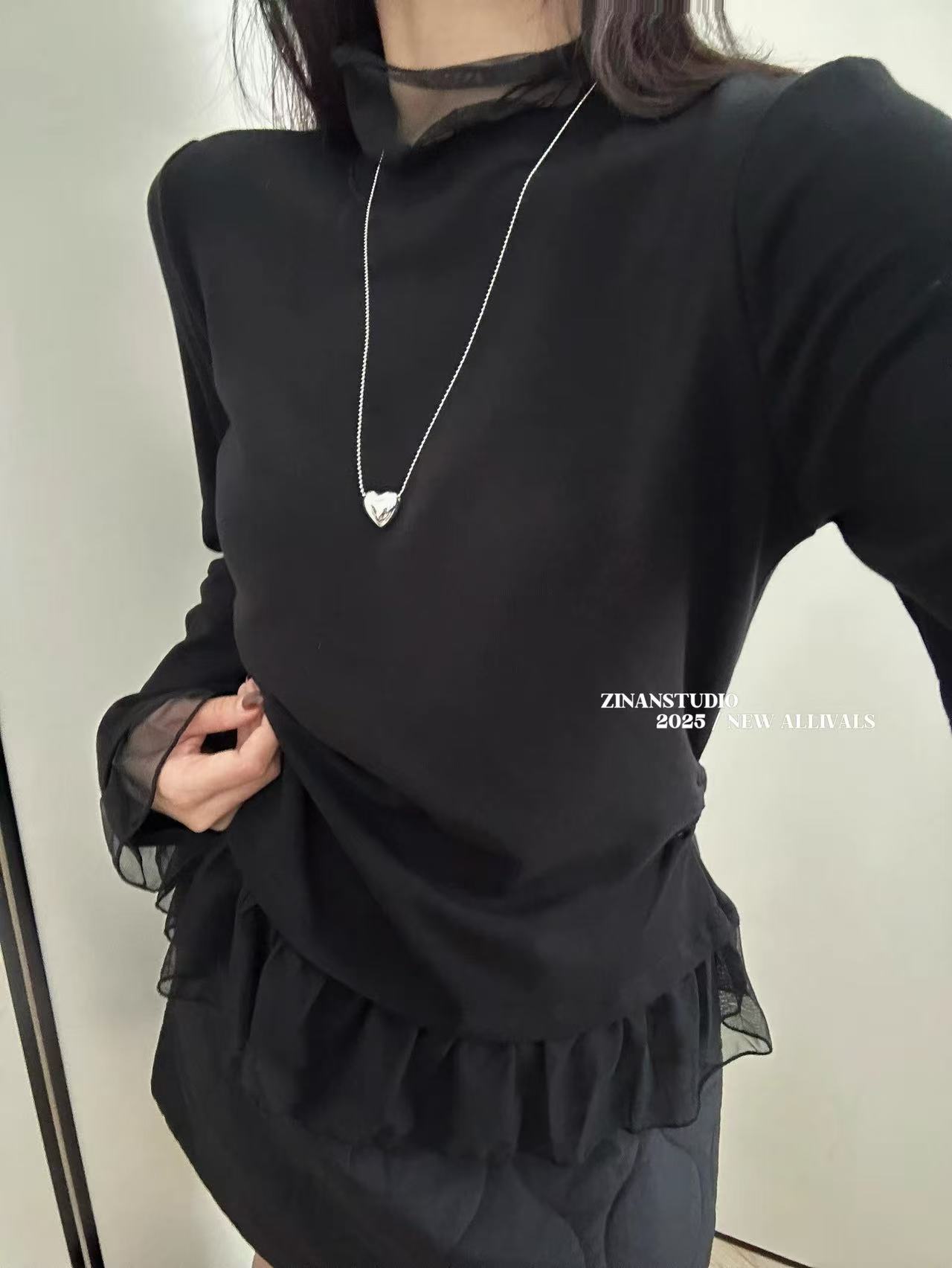 A17-3黑色“纯色纱边”长袖