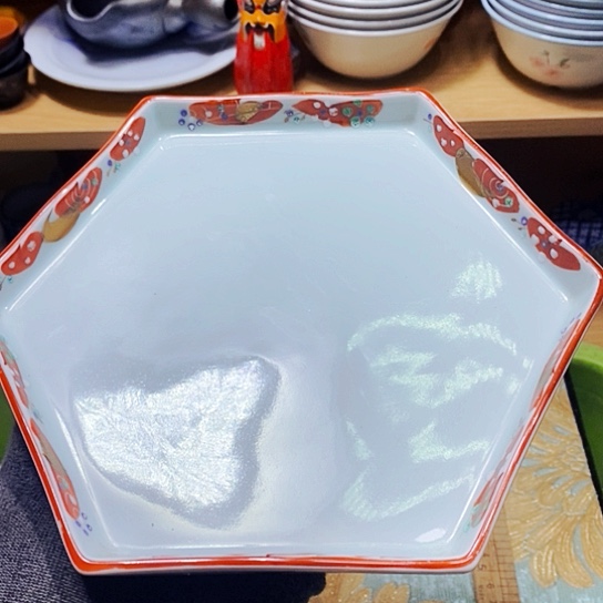 瓷片天天开心。万事如意