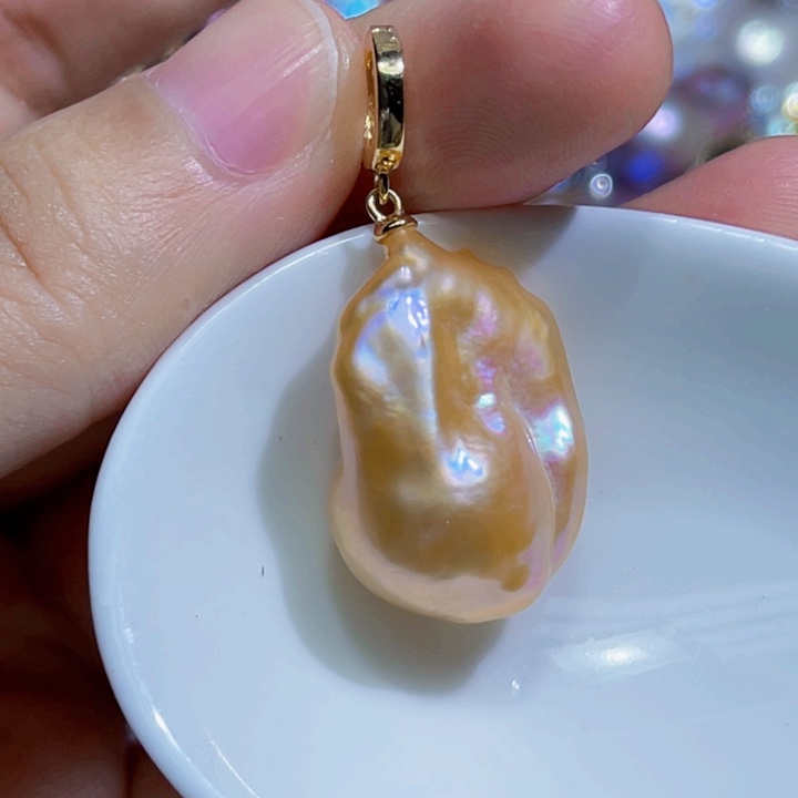 颈饰未镶嵌淡水珍珠