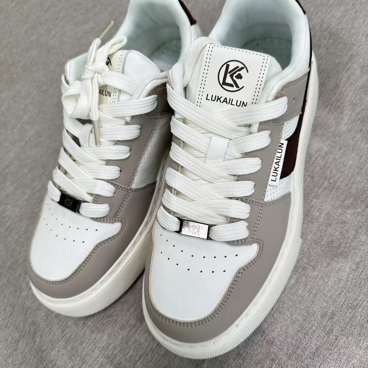 TX8867（聚水潭） 高端休闲运动鞋百搭时尚透气系带男士鞋子