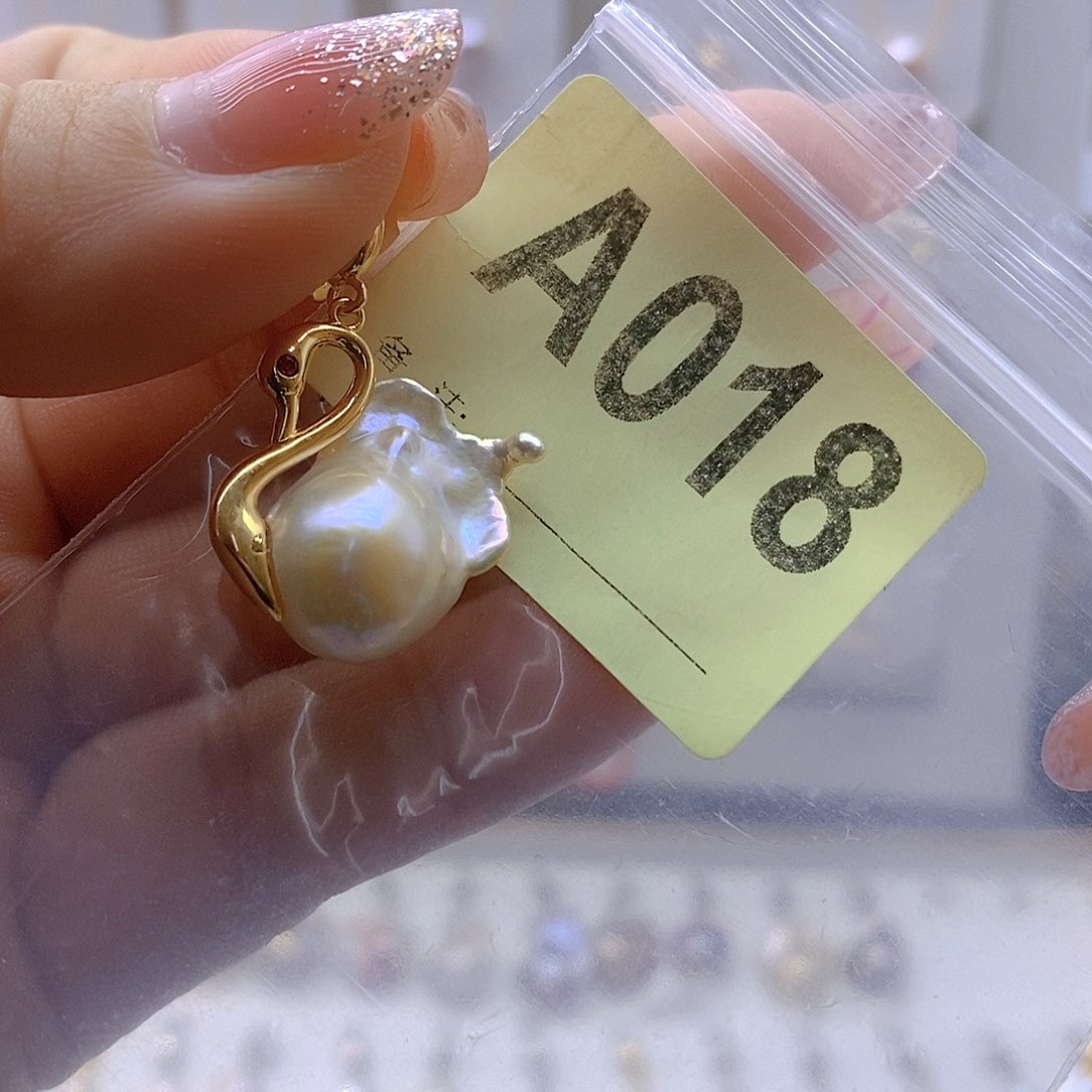 淡水珍珠颈饰银S925镶嵌释*