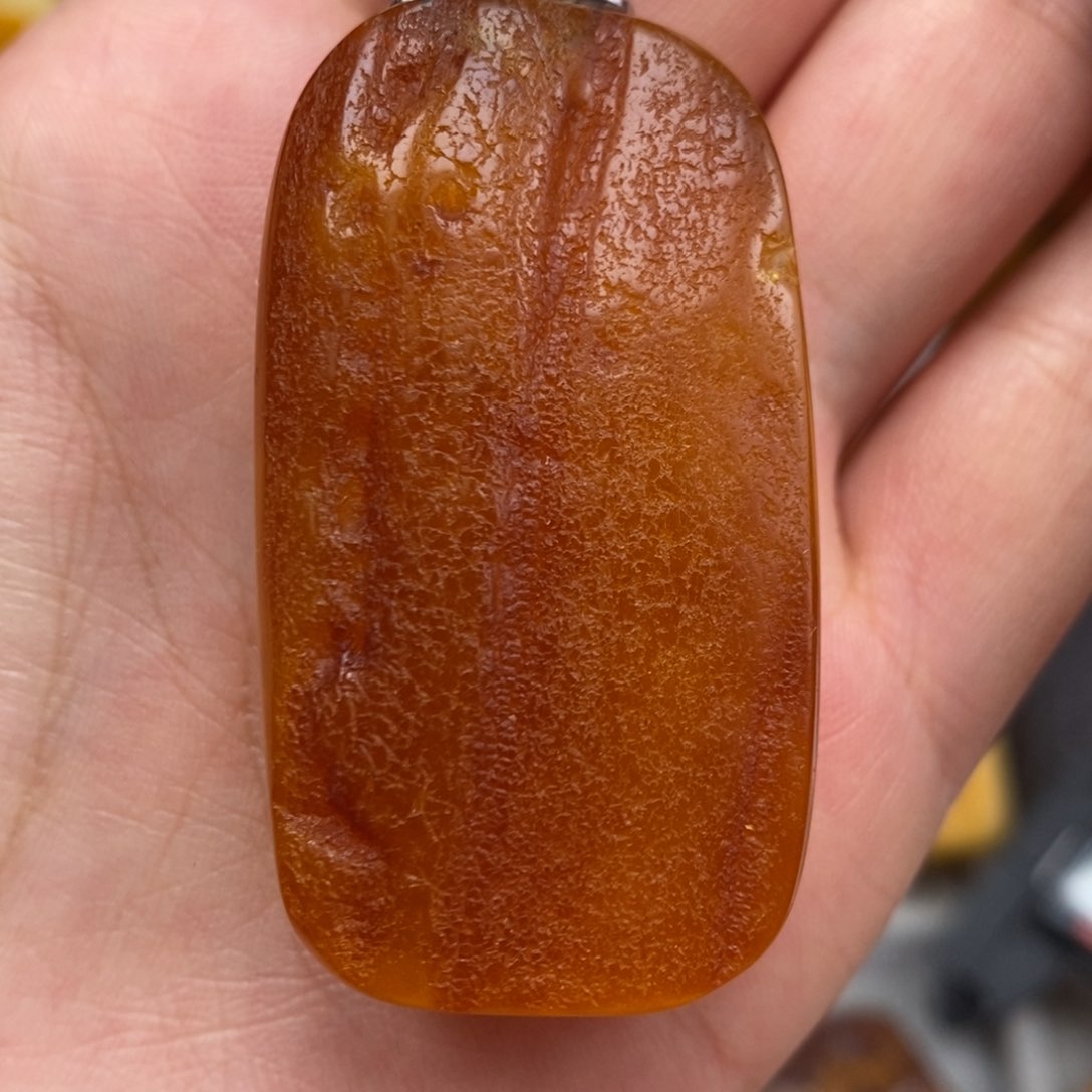 琥珀吊坠(赠链)未镶嵌