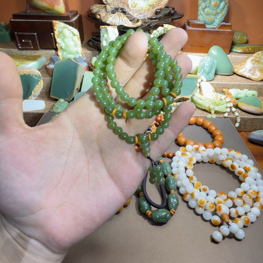 透闪石质玉108未镶嵌