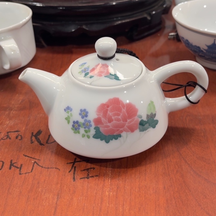 醴陵釉下手绘高温茶壶