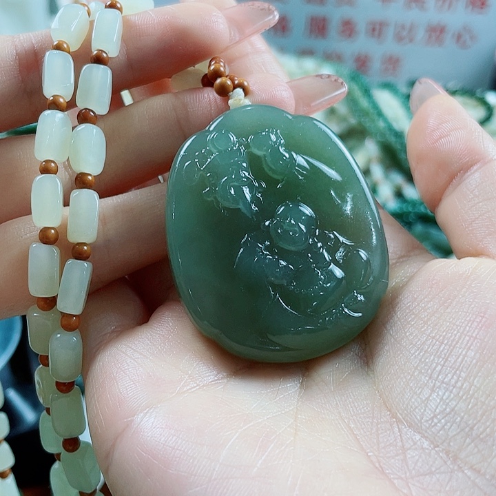 和田玉未镶嵌挂件