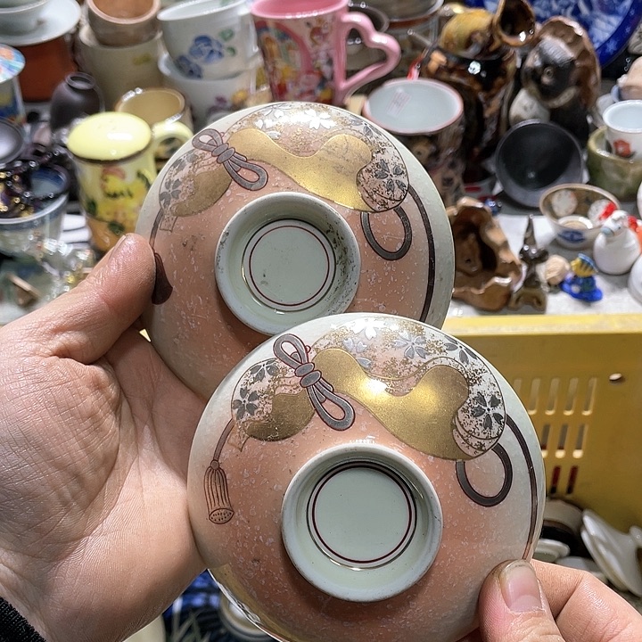 瓷片在这一刻你就不会觉得孤单寂寞