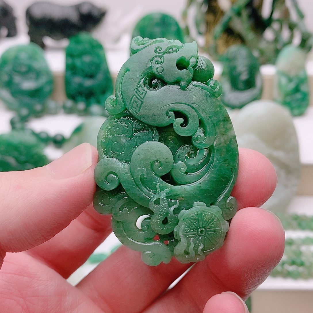 独山玉未镶嵌吊坠Y**g