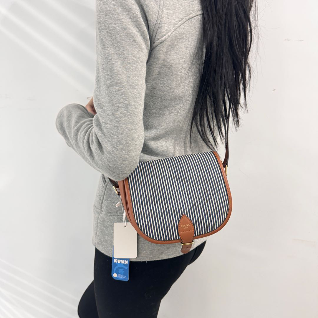 99新 Celine/思琳 文艺帆布条纹马鞍/3127