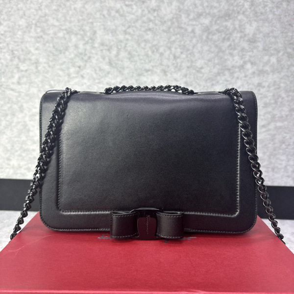 95新/菲拉格慕/包包/市场价12000/250314CZ0034