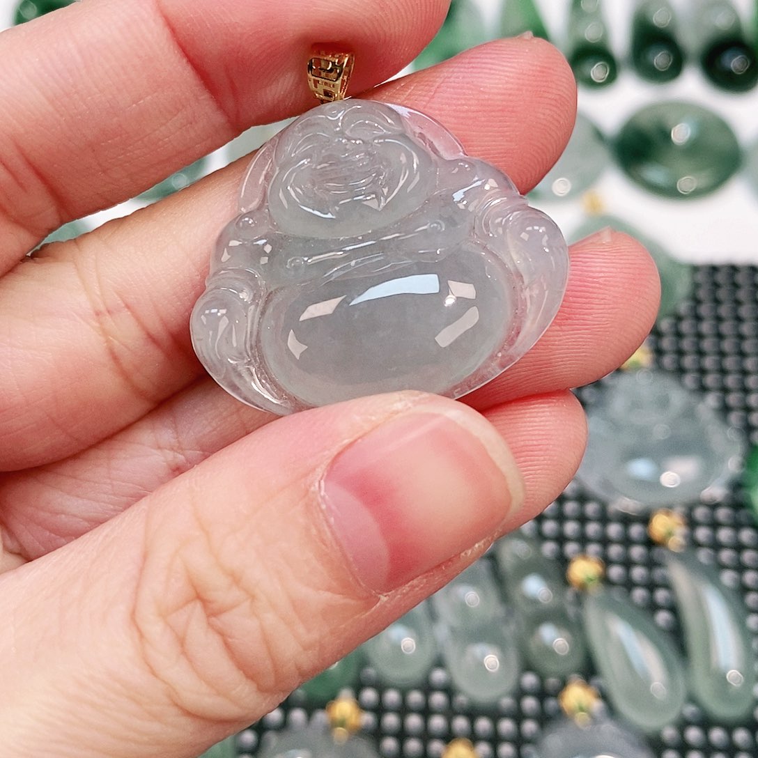 翡翠颈饰18K金镶嵌吊坠