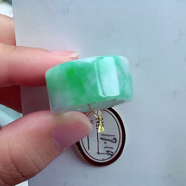 翡翠未镶嵌戒指18.19号