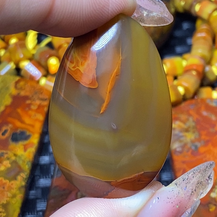 玛瑙/玉髓颈饰未镶嵌