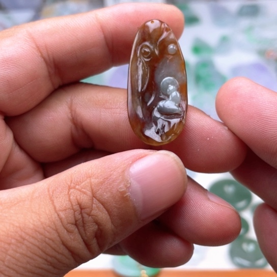 翡翠未镶嵌颈饰翡翠冰黄悟道