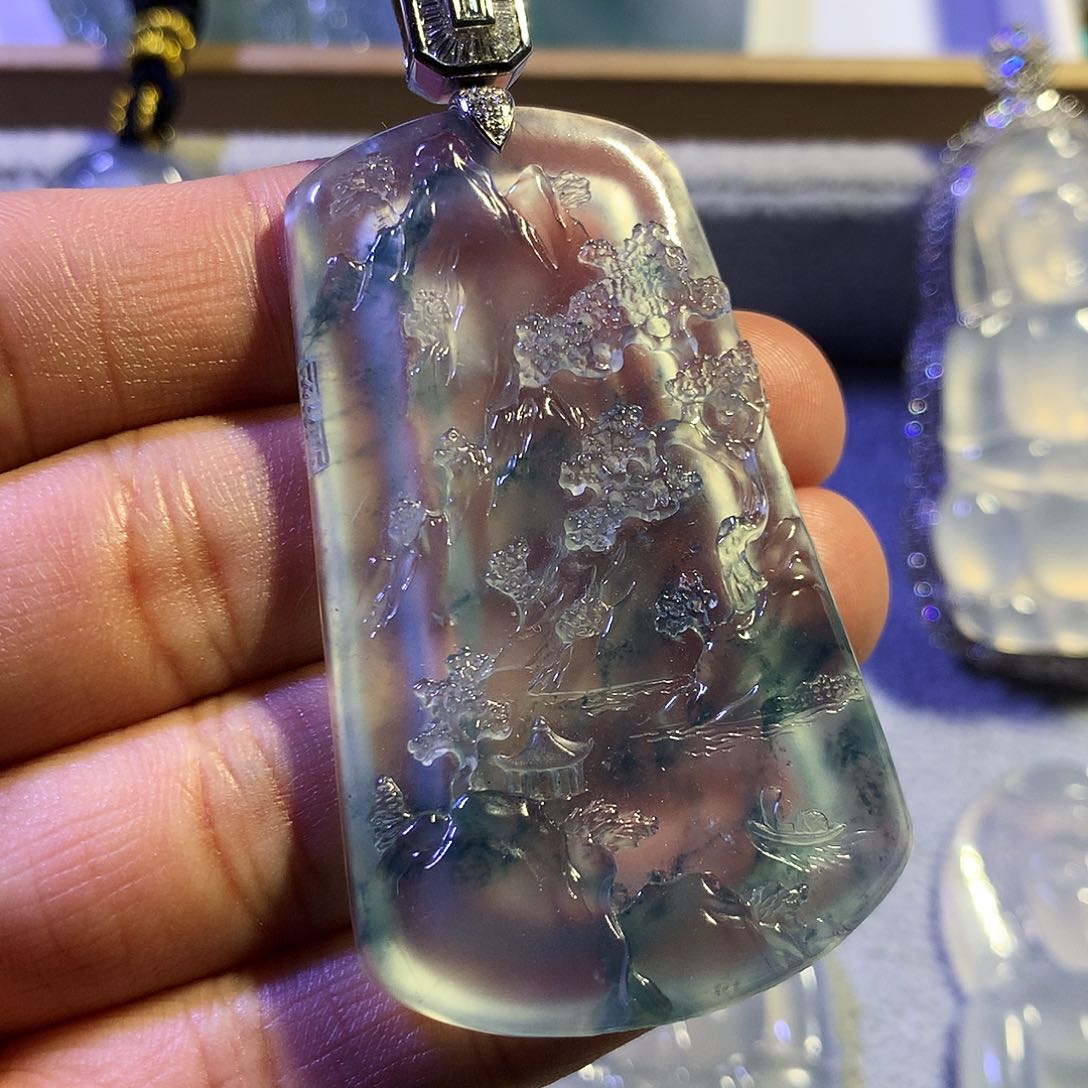 定制翡翠未镶嵌翡翠