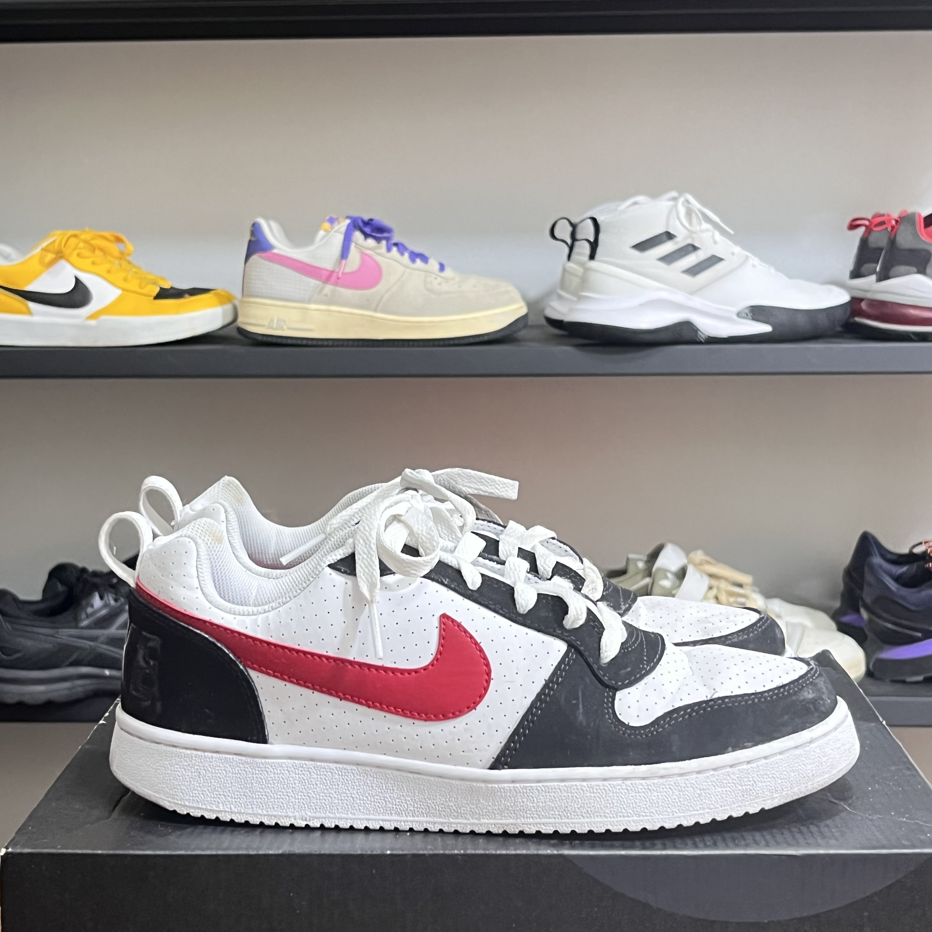 41码Nike Court Borough 轻便运动 板鞋 黑白/红钩 二手正品
