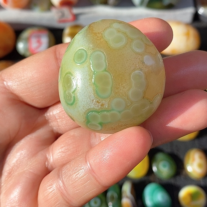 手把件阿拉善眼睛石