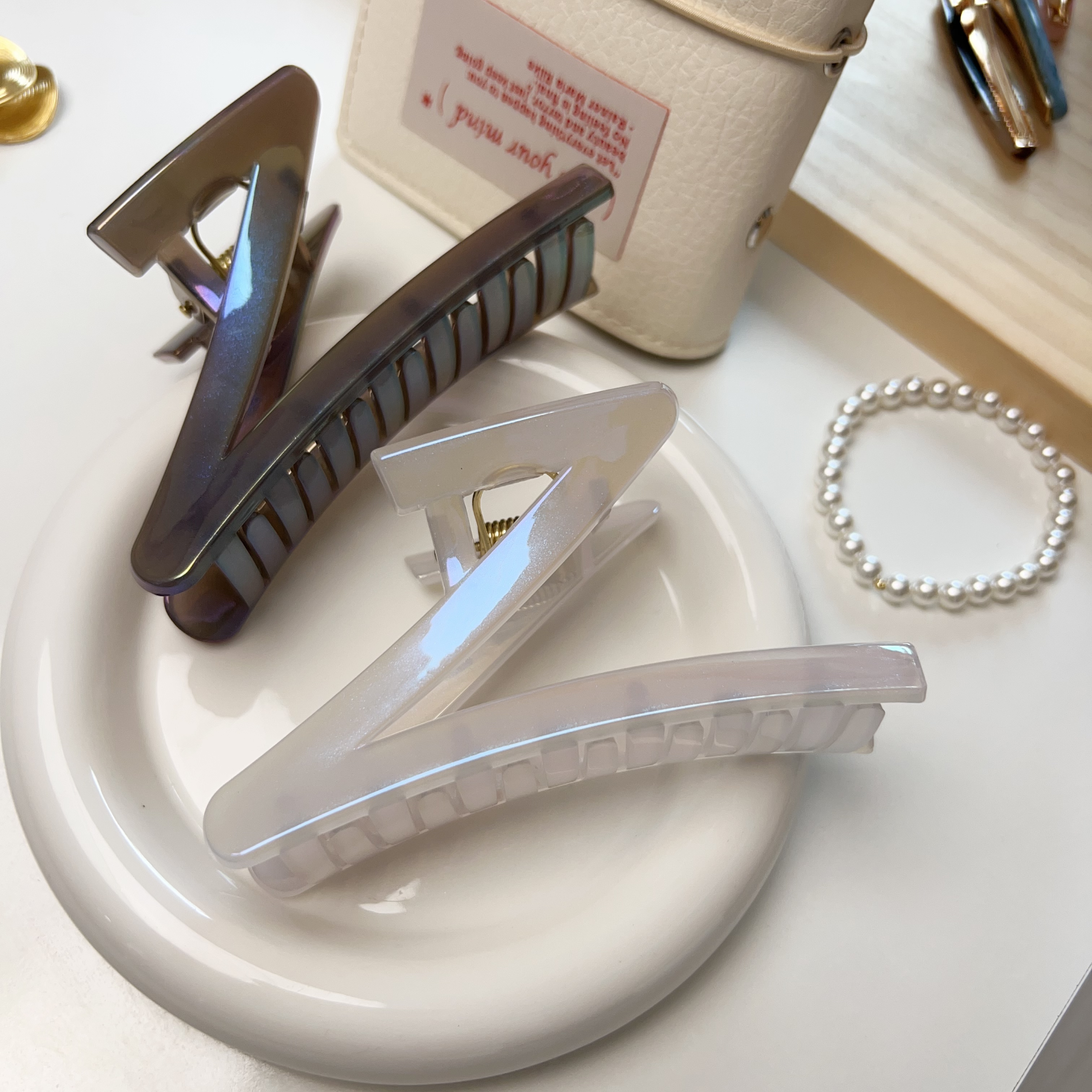 幻彩果冻色Z字形抓夹女高级感2025新款大号鲨鱼夹发夹后脑勺头饰