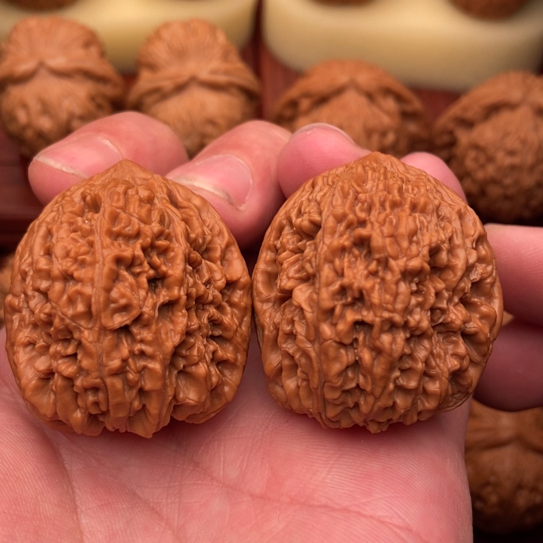 桃核把件野生大蒜头36